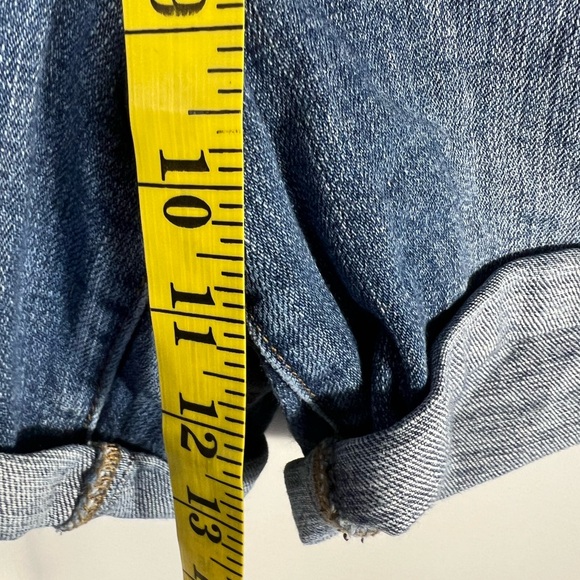 Anthropologie Pilcro Mid-Rise Slim Boyfriend Denim Shorts Sz 31 - Picture 10 of 14